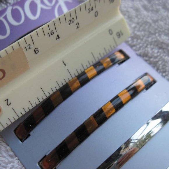 8 Goody Metal Stay Tight Put 2 1/4" Hair Barrettes Secure Clasp Flat Bar Striped - Picture 2 of 5